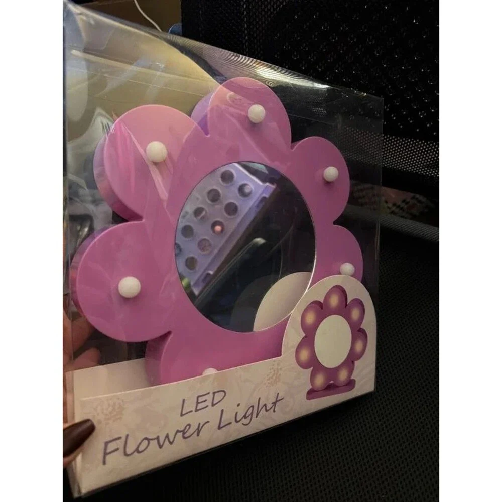 LED flower mirror light